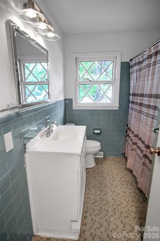 327 Arlington Street, Forest City, NC 28043