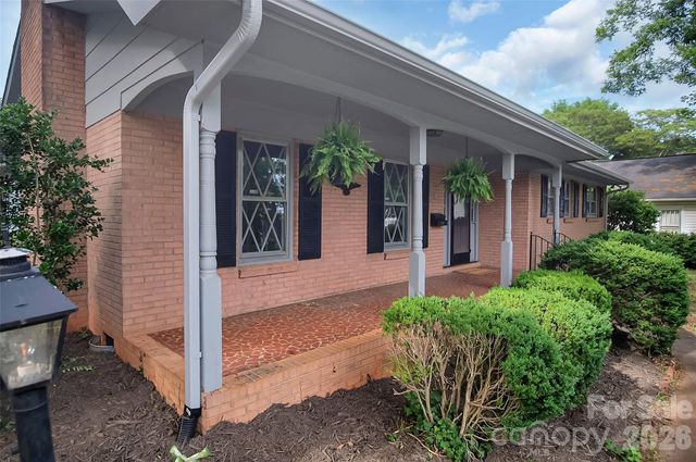 327 Arlington Street, Forest City, NC 28043