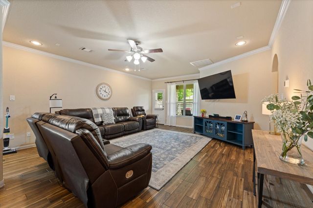 12206 Walden Rd, Montgomery, TX 77356