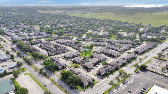 1500 Bay Area Boulevard 260, Houston, TX 77058