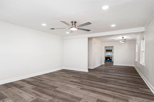 6346 Nellie Ave, Baton Rouge, LA 70805