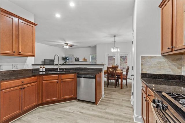 2382 Harpers Way, Duluth, GA 30097