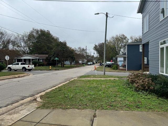 1218 Pender Street, Raleigh, NC 27610