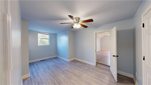 2711 Bishop Drive, Rogers, AR 72756