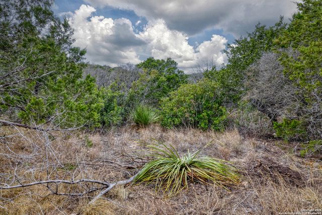 111 Private Road 3325, Concan, TX 78838