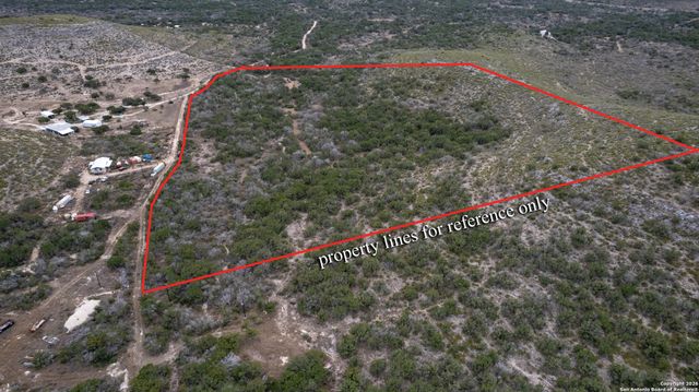 111 Private Road 3325, Concan, TX 78838