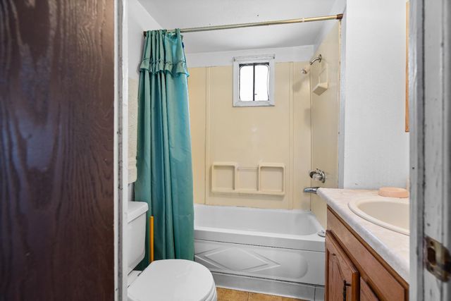 1703 Ralph Ave, Stockton, CA 95206