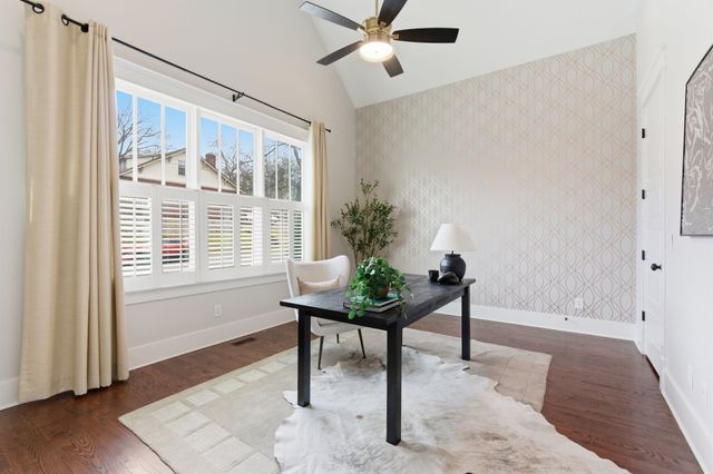 2209 20th Ave, S, Nashville, TN 37212