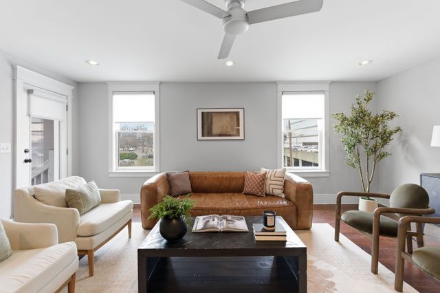 2209 20th Ave, S, Nashville, TN 37212