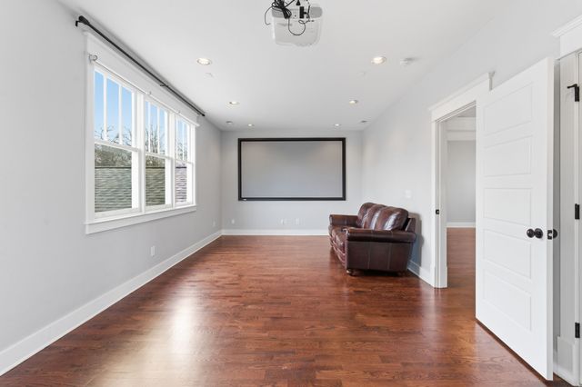 2209 20th Ave, S, Nashville, TN 37212