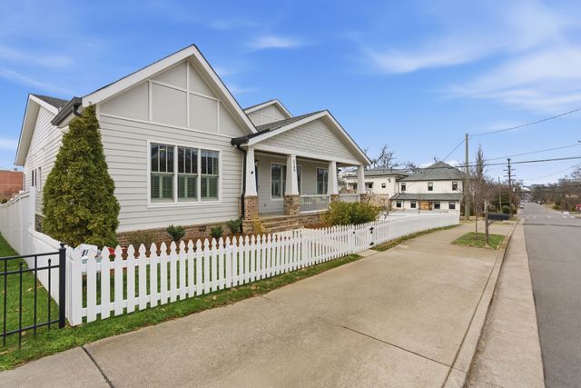 2209 20th Ave, S, Nashville, TN 37212