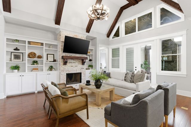 2209 20th Ave, S, Nashville, TN 37212