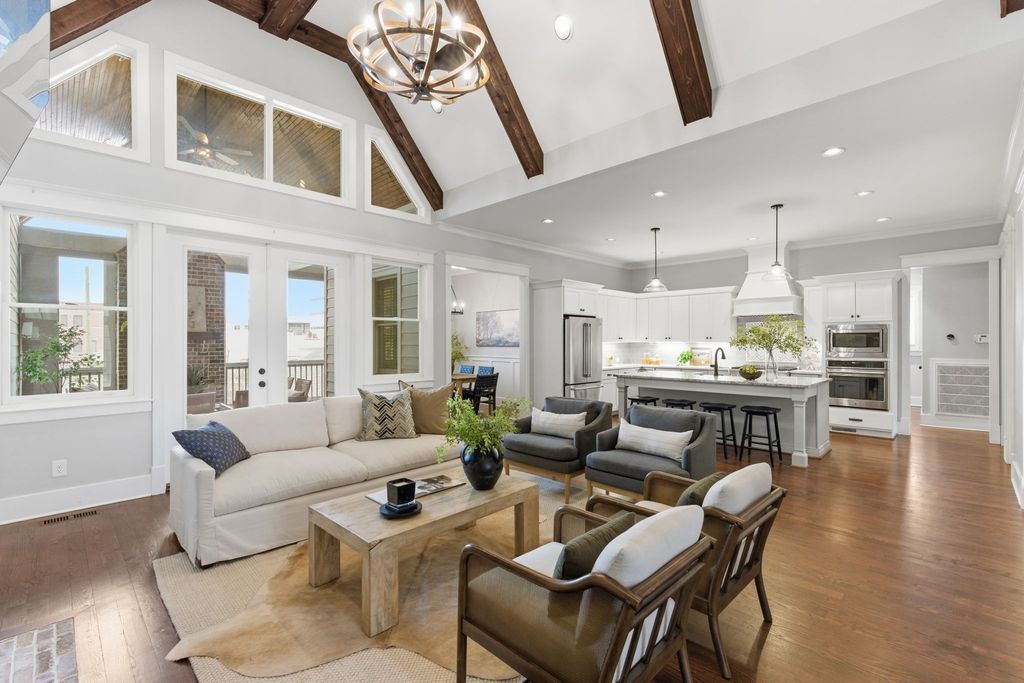 2209 20th Ave, S, Nashville, TN 37212