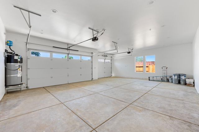 8924 Maple Hill Ln, Orangevale, CA 95662