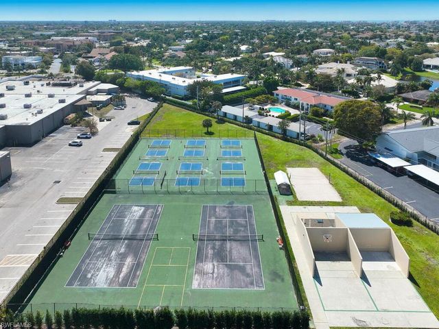 600 Neapolitan WAY 230, Naples, FL 34103