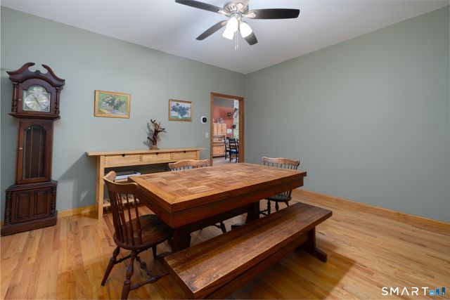 41 Wilson Drive, Oxford, CT 06478