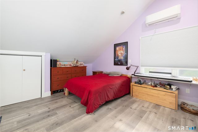 41 Wilson Drive, Oxford, CT 06478