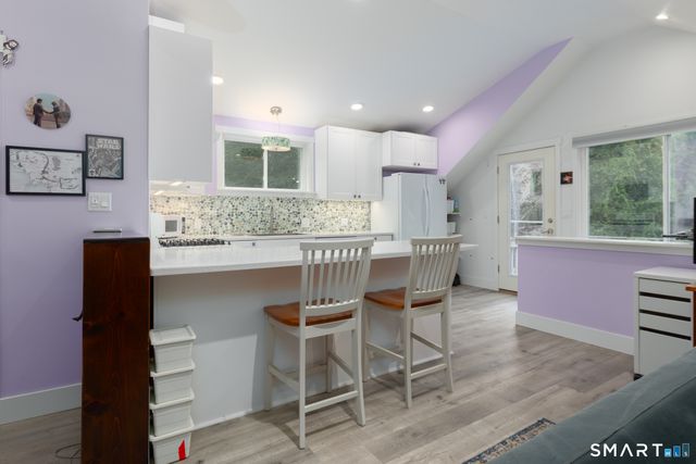 41 Wilson Drive, Oxford, CT 06478