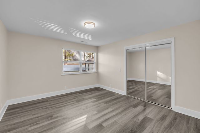 1819 Haynes Dr, Murfreesboro, TN 37129