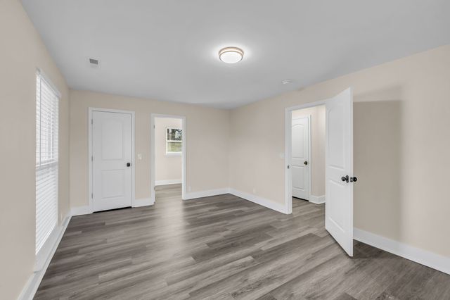 1819 Haynes Dr, Murfreesboro, TN 37129