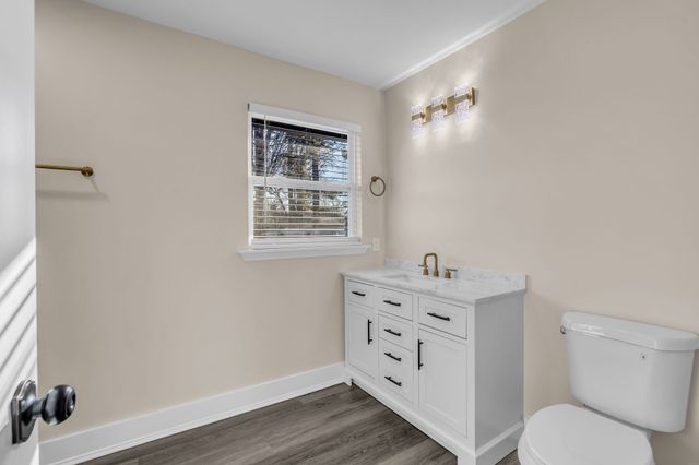 1819 Haynes Dr, Murfreesboro, TN 37129