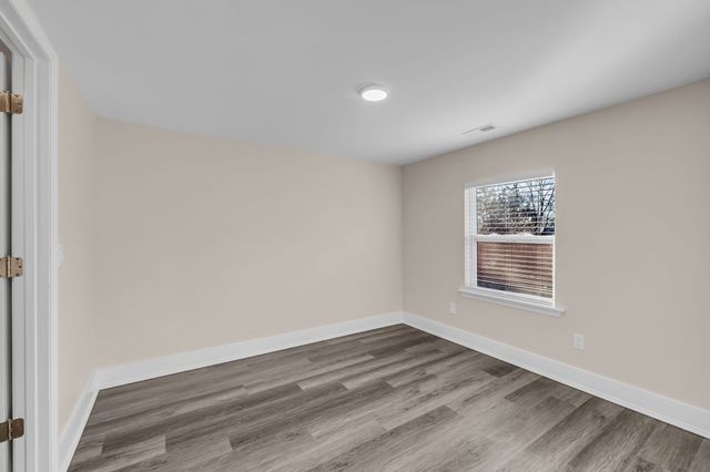 1819 Haynes Dr, Murfreesboro, TN 37129