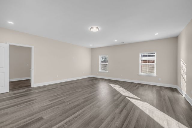 1819 Haynes Dr, Murfreesboro, TN 37129