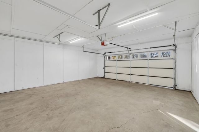 1819 Haynes Dr, Murfreesboro, TN 37129