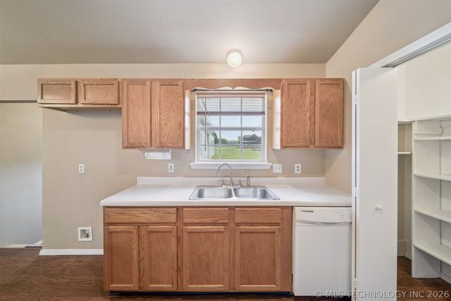 1410 Southaven Road, Claremore, OK 74019