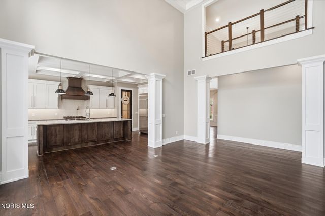 2415 N Crissey Road, Sylvania, OH 43560