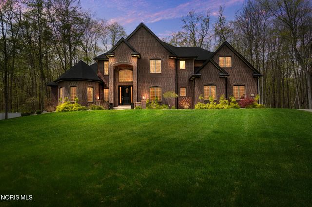 2415 N Crissey Road, Sylvania, OH 43560
