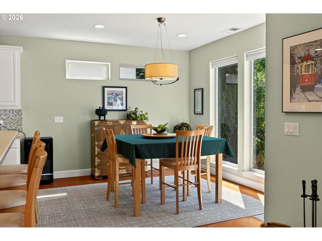 158 MUIRFIELD Ave, Salem, OR 97306