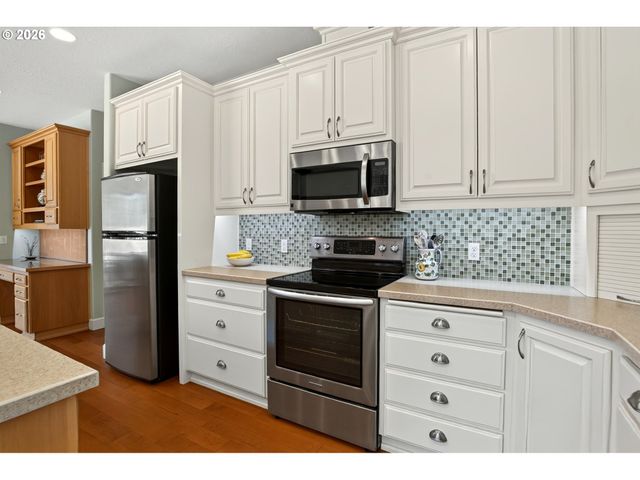 158 MUIRFIELD Ave, Salem, OR 97306