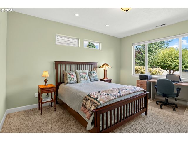 158 MUIRFIELD Ave, Salem, OR 97306
