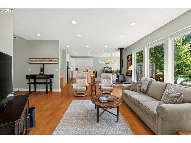 158 MUIRFIELD Ave, Salem, OR 97306