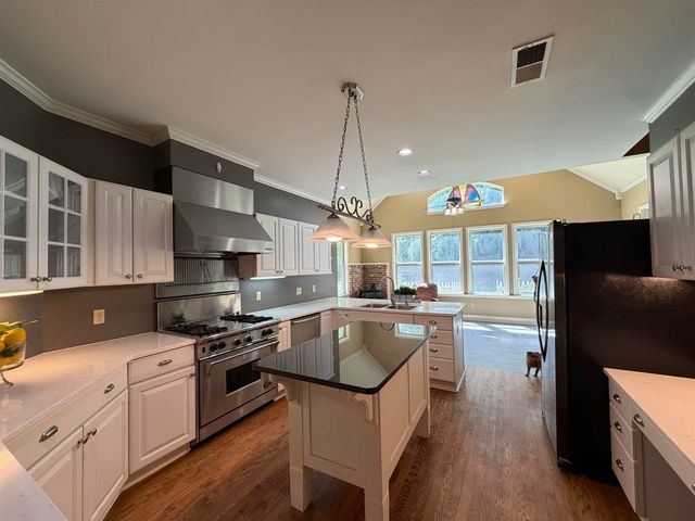 6230 OLD MILLINGTON RD, Unincorporated, TN 38053
