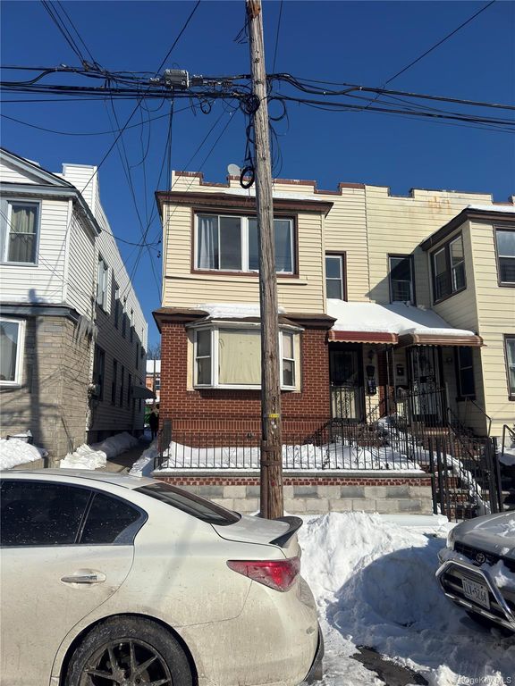 93-45 202nd Street, Hollis, NY 11423