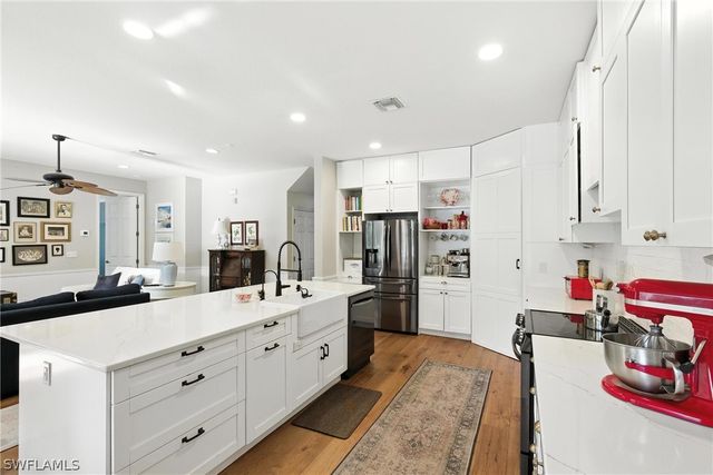 8843 Tropical CT, Fort Myers, FL 33908