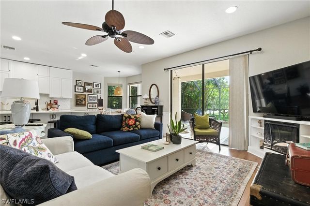 8843 Tropical CT, Fort Myers, FL 33908