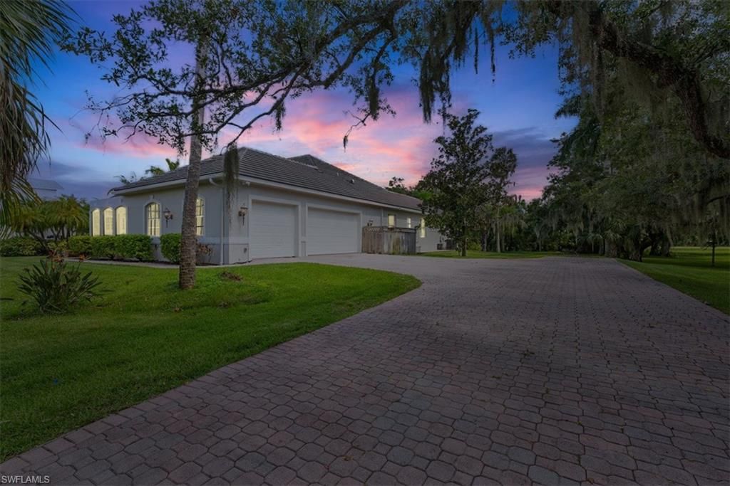 12800 Treeline CT, NORTH FORT MYERS, FL 33903 — photo 4