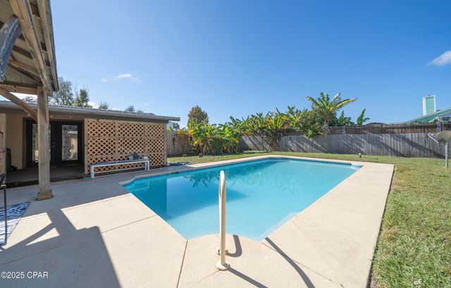 1803 W 25th Street, Panama City, FL 32405