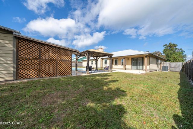 1803 W 25th Street, Panama City, FL 32405