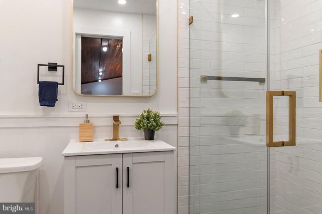 4 BUNKERS CT, Grasonville, MD 21638