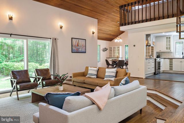 4 BUNKERS CT, Grasonville, MD 21638