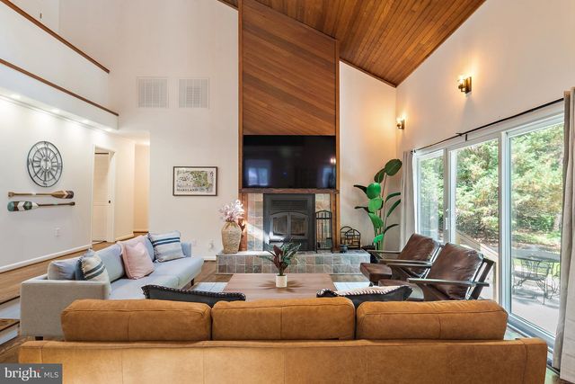 4 BUNKERS CT, Grasonville, MD 21638