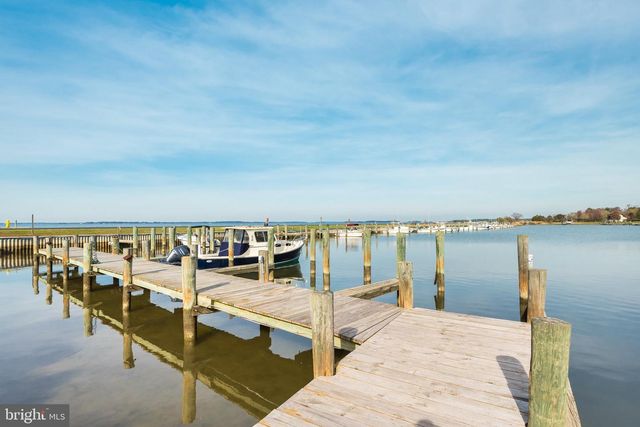 4 BUNKERS CT, Grasonville, MD 21638