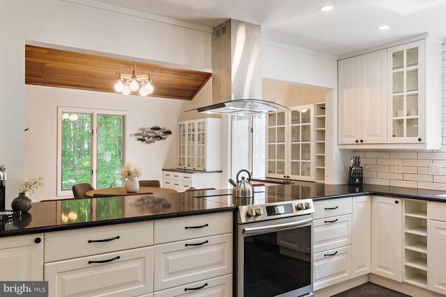 4 BUNKERS CT, Grasonville, MD 21638