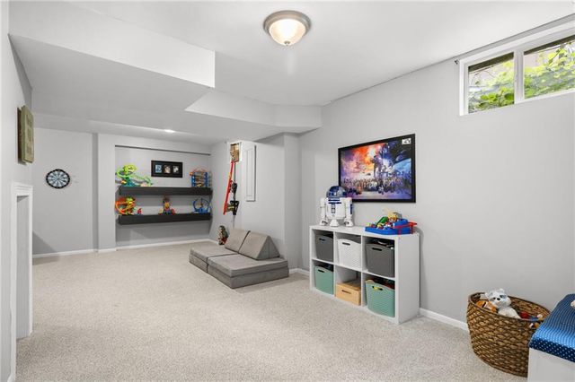 18713 W 160th Street, Olathe, KS 66062