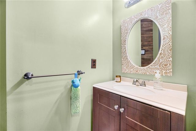 18713 W 160th Street, Olathe, KS 66062