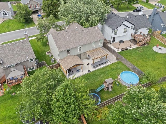 18713 W 160th Street, Olathe, KS 66062